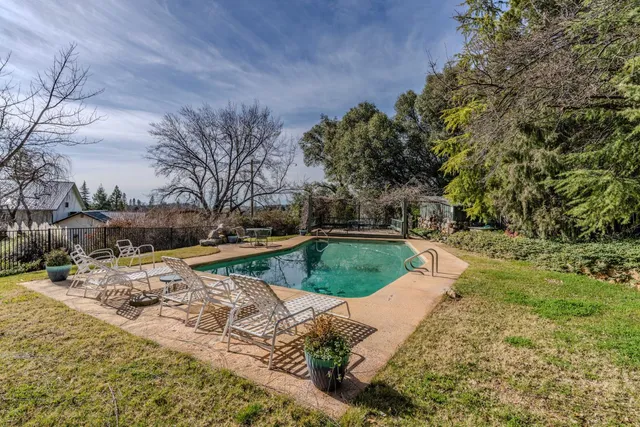 $3,999,000 | 21645 Parrotts Ferry Road, Sonora, CA 95370