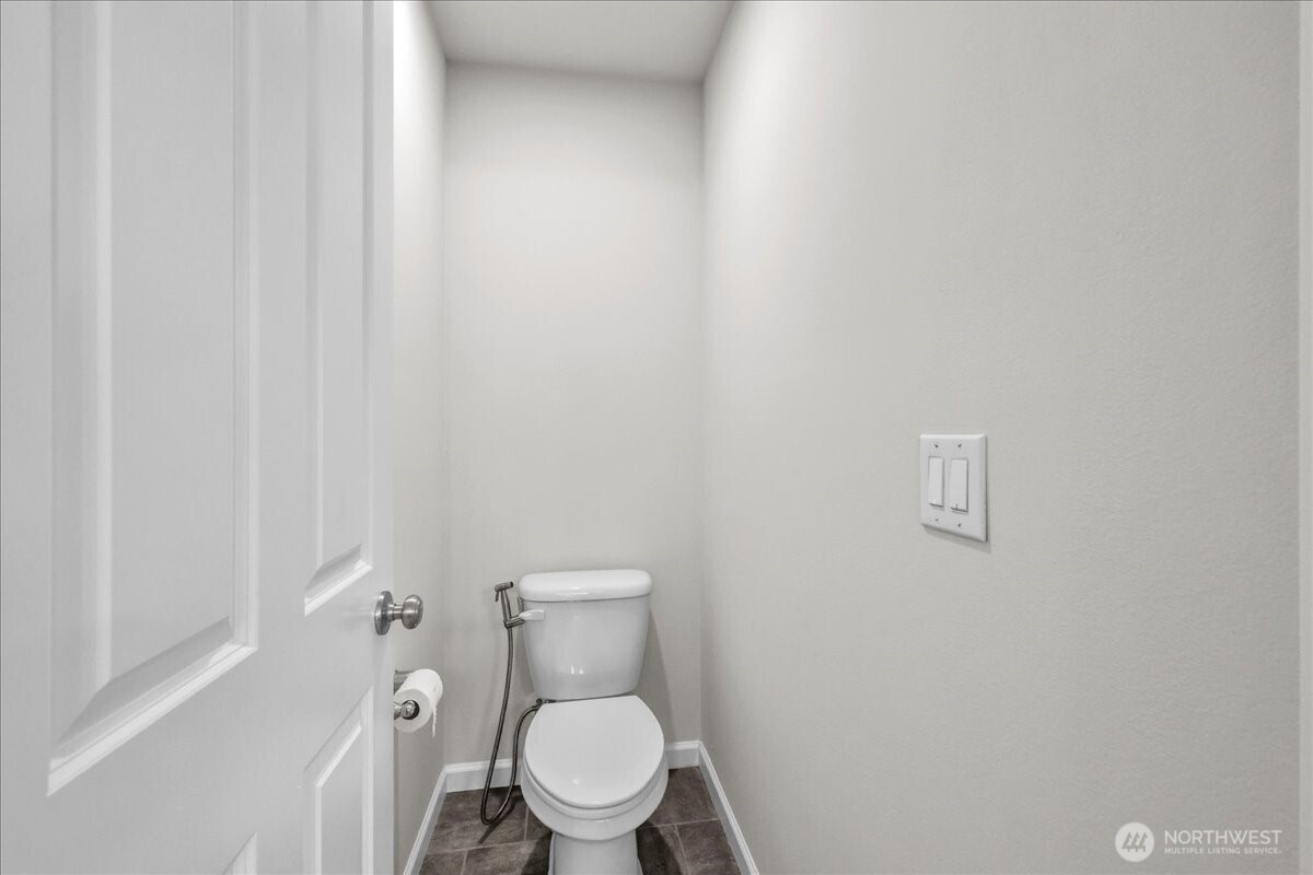 1326 192nd Place Southeast Bothell, WA 98012 - Photo 18 of 40