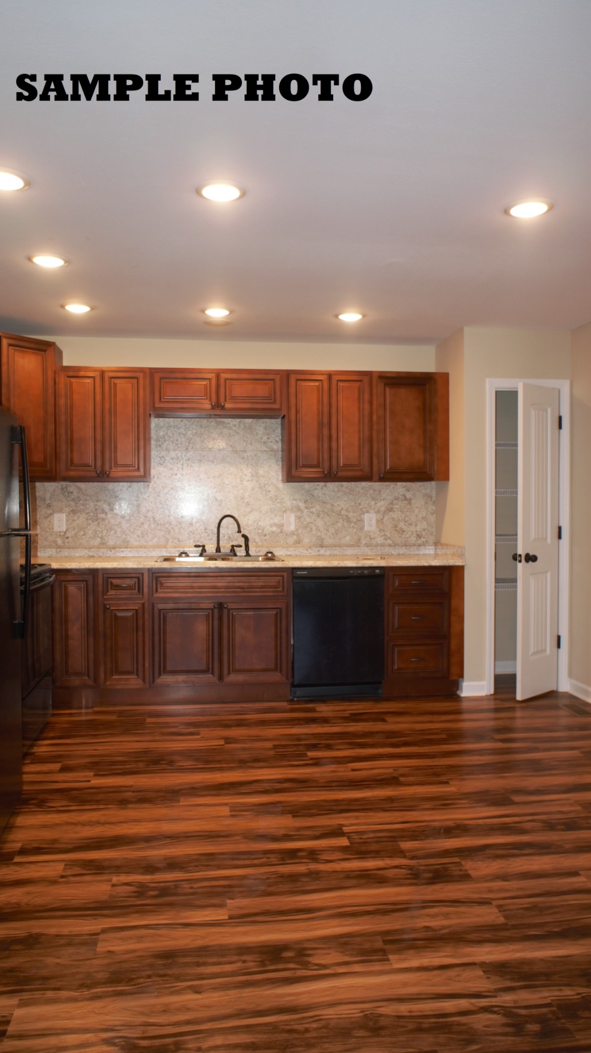 1636 Evans Road Clarksville, TN 37042 - Photo 4 of 13 Gallery Image 4