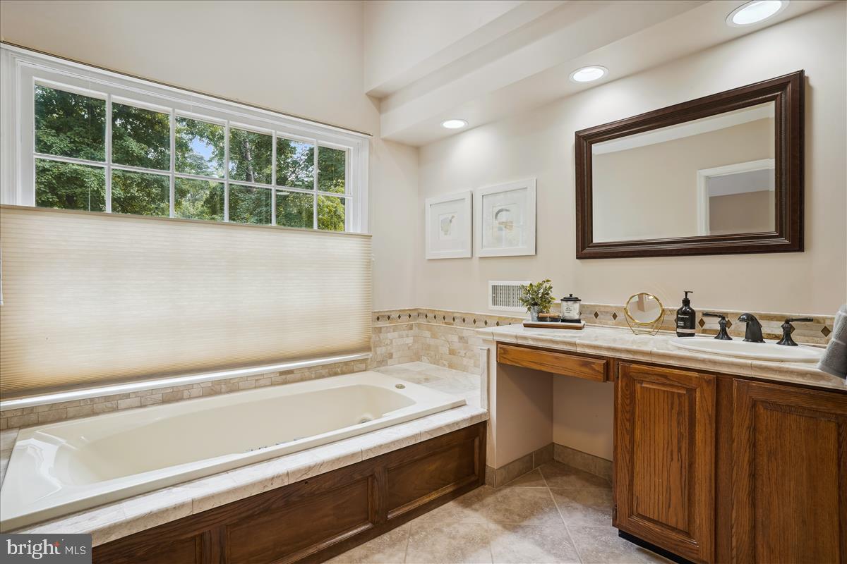 1500 Turtle Rock Lane Reston, VA 20194 - Photo 35 of 76 Huge Picture Window, Vanity Area