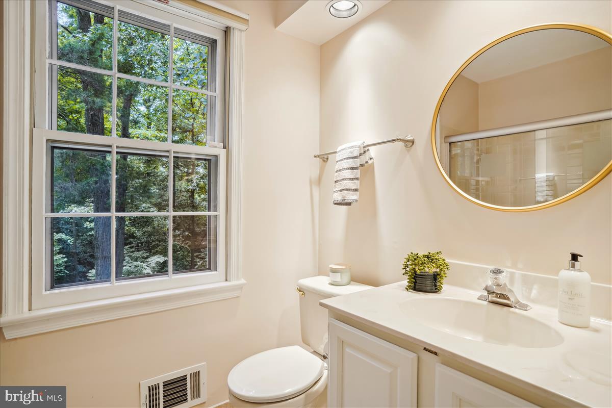 1500 Turtle Rock Lane Reston, VA 20194 - Photo 47 of 76 Gallery Image 47