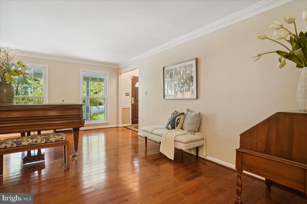 1500 Turtle Rock Lane Reston, VA 20194 - Photo 10 of 76 Gallery Image 10