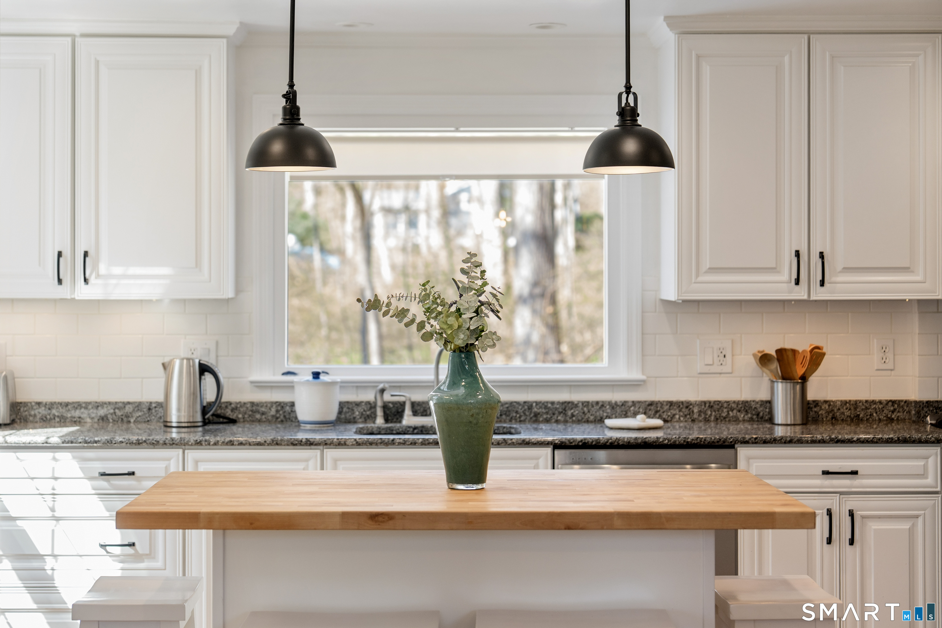 113 Range Road Wilton, CT 06897 - Photo 14 of 35