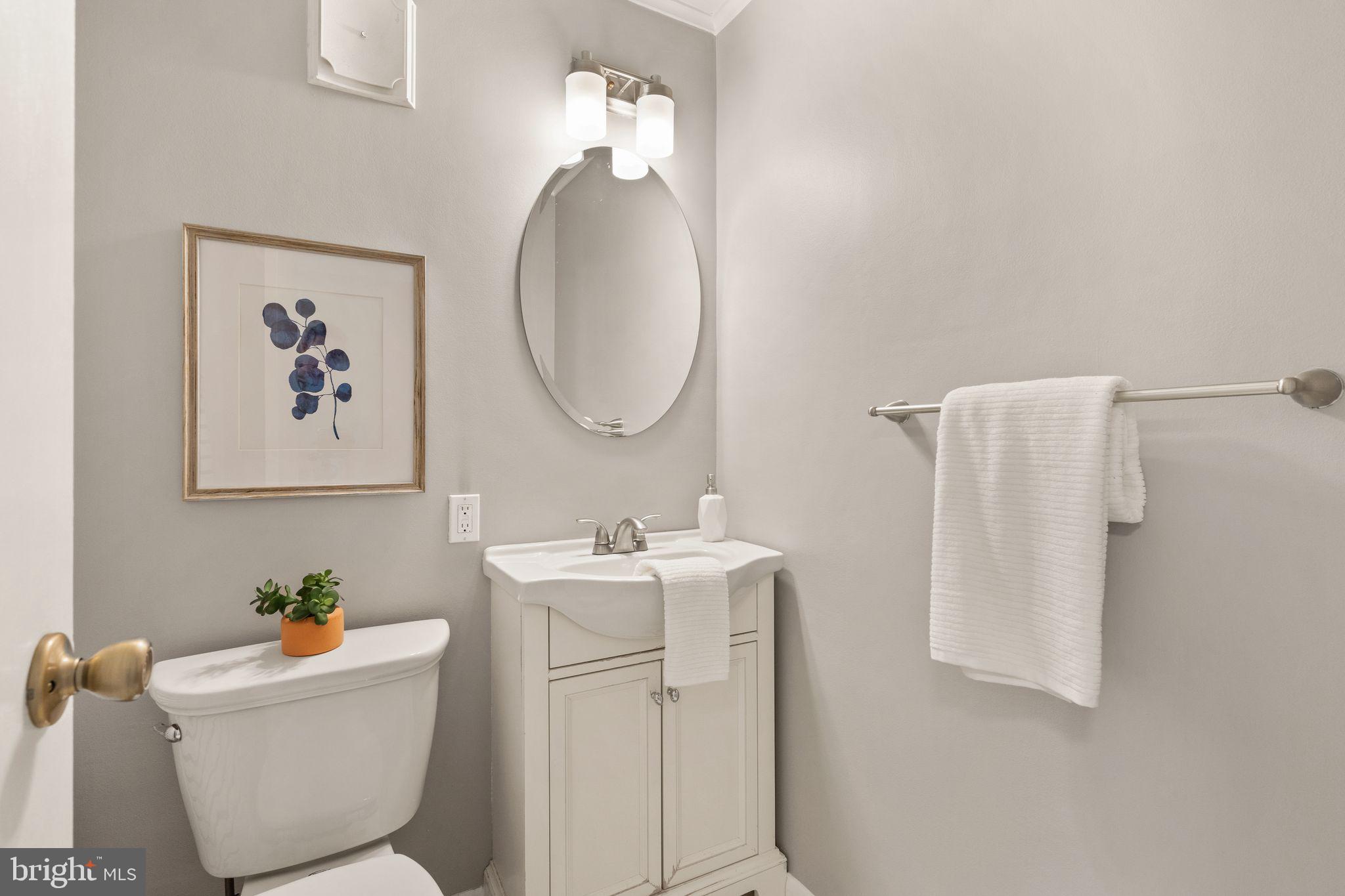1629 Valencia Way Reston, VA 20190 - Photo 46 of 78