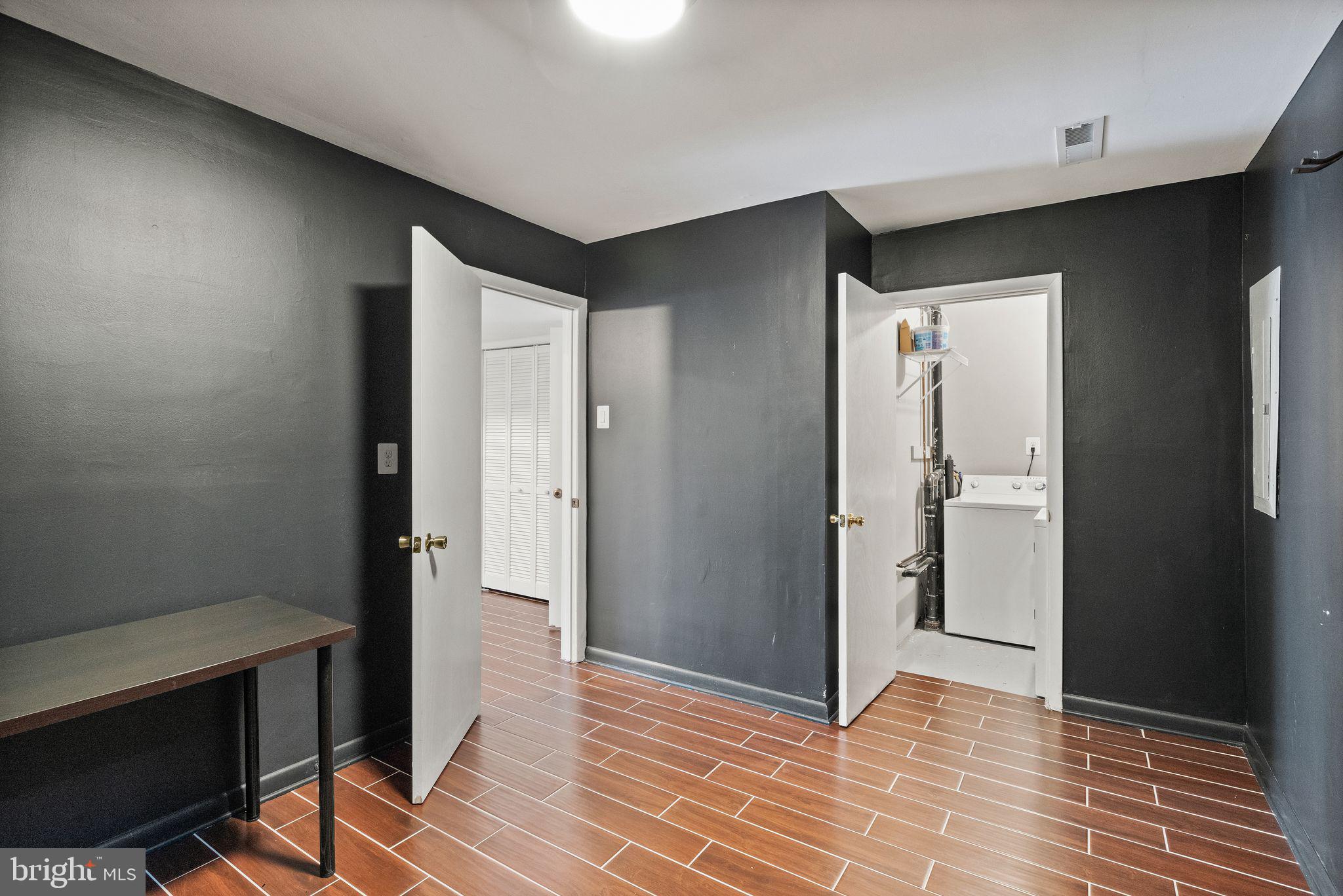 1629 Valencia Way Reston, VA 20190 - Photo 58 of 78