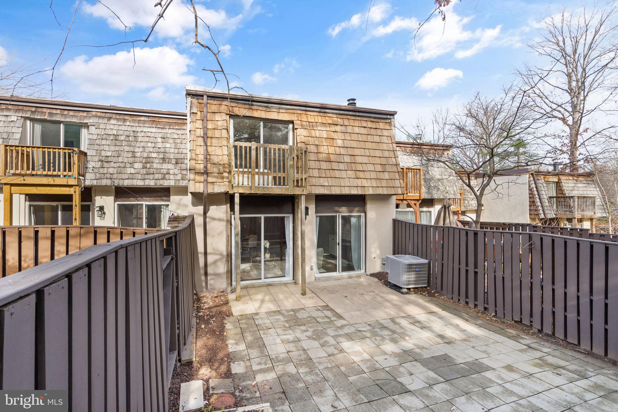 1629 Valencia Way Reston, VA 20190 - Photo 71 of 78