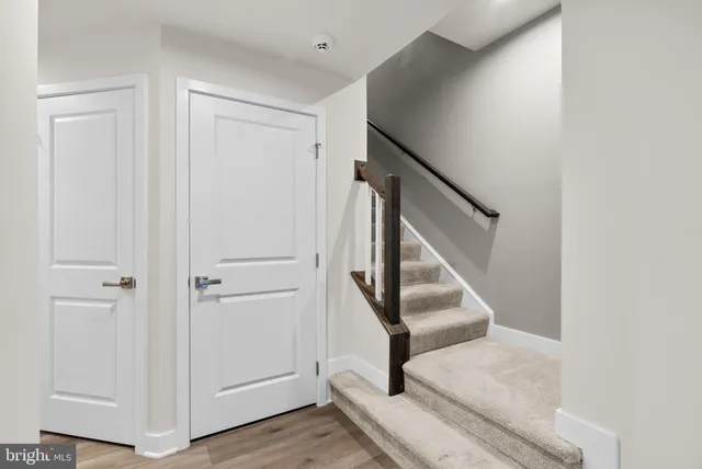 $570,000 | 2815 Battersea Lk Loop, Hyattsville, MD 20782