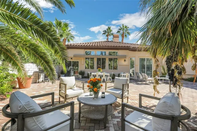 $980,000 | 439 Indigo Springs Street, Henderson, NV 89014