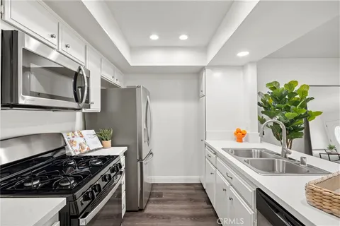$895,000 | 18683 Maplewood Circle, Huntington Beach, CA 92646