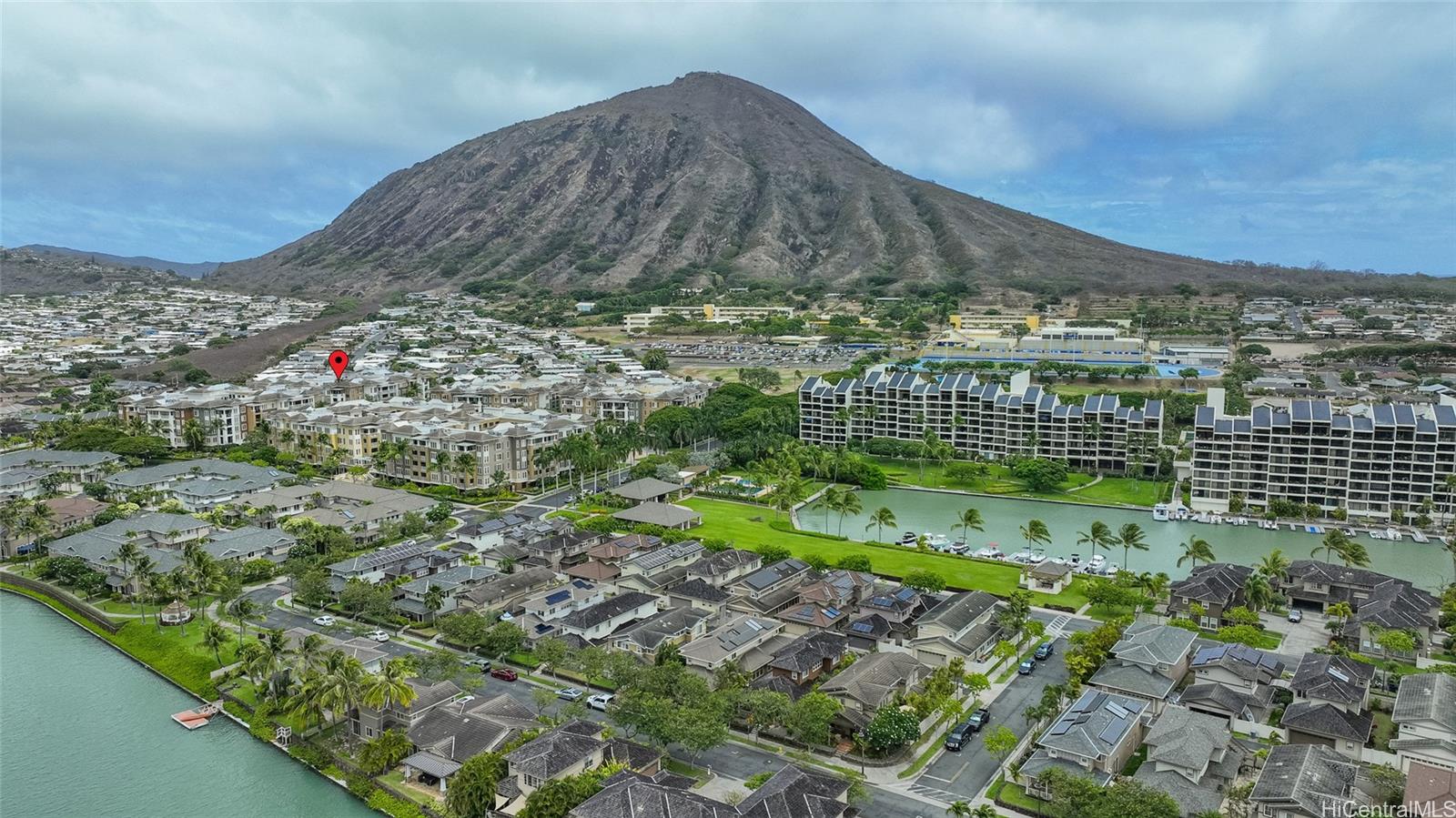 520 Lunalilo Home Road, Unit 8413 Honolulu, HI 96825 - Photo 1 of 1 View from front walkway.