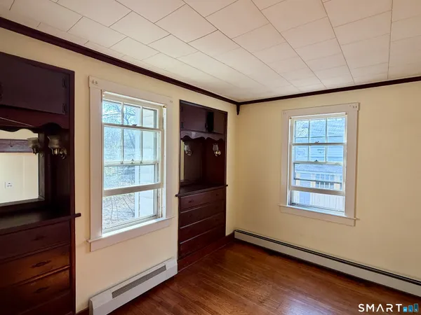 $1,100 | 23 Farnham Avenue, Torrington, CT 06790