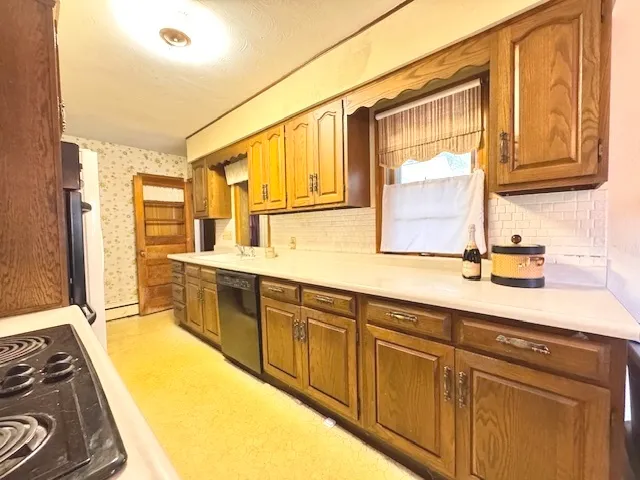 $119,900 | 712 South Ottawa Avenue, Dixon, IL 61021