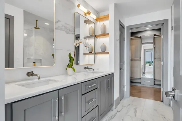 $1,850,000 | 1616 West End Avenue, Unit 2201, Nashville, TN 37203