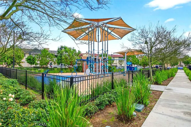 $3,000 | 12112 Blue Sky Court, Whittier, CA 90602