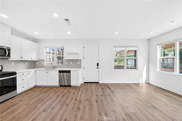 $3,000 | 12112 Blue Sky Court, Whittier, CA 90602