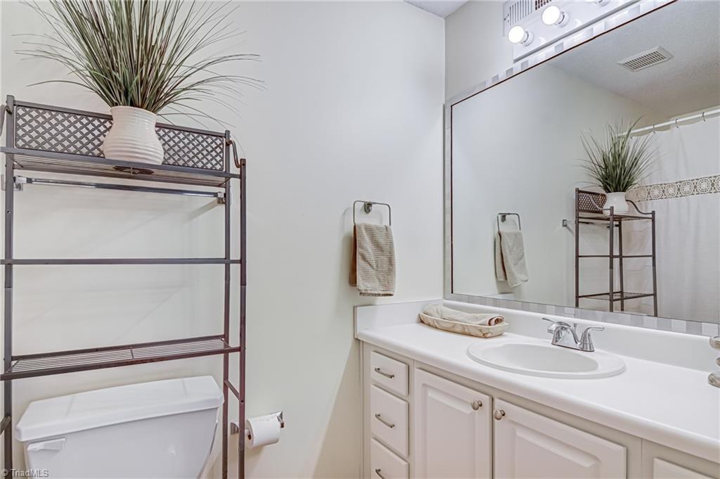 2640 Ingleside Drive, Unit 2D High Point, NC 27265 - Photo 15 of 27 En suite full bathroom with lots of counterspace for getting ready.