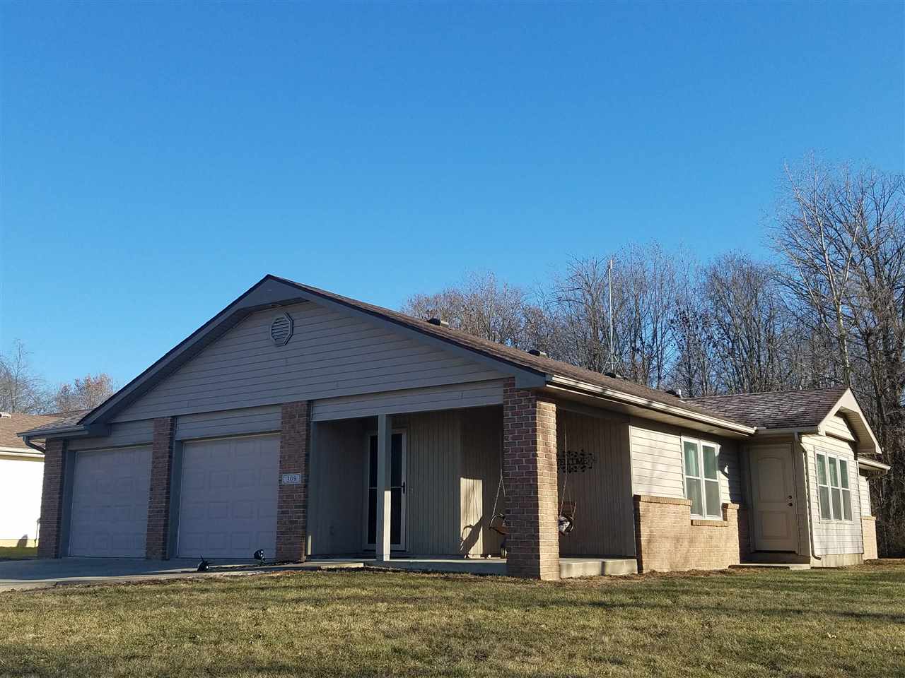 309 Springer Drive Butler, IN 46721 - Photo 1 of 32
