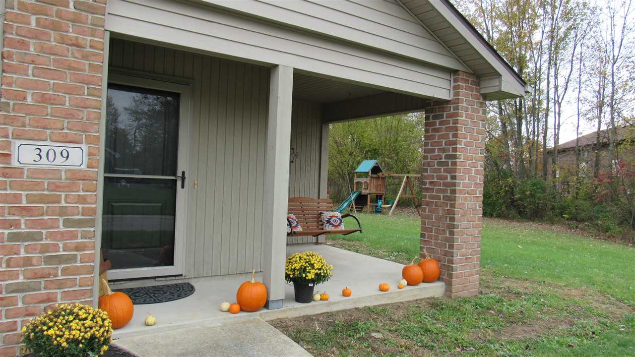 309 Springer Drive Butler, IN 46721 - Photo 30 of 32