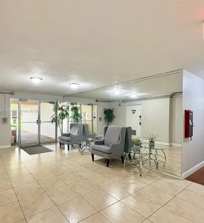 $1,650 | 7300 Northwest 17th Street, Unit 216, Plantation, FL 33313