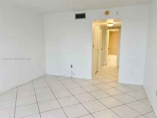 $1,650 | 7300 Northwest 17th Street, Unit 216, Plantation, FL 33313