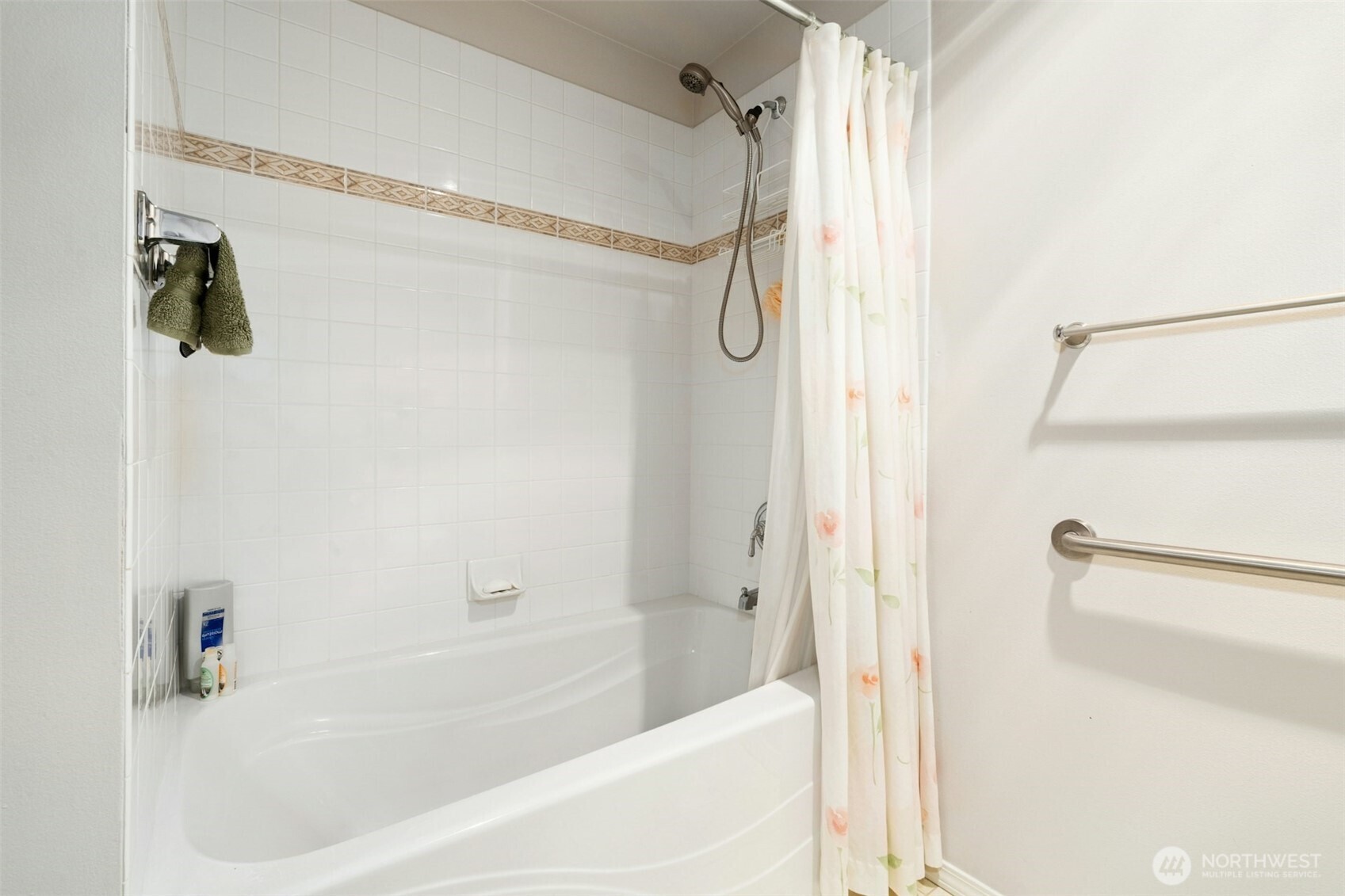 8500 Main Street, Unit F312 Edmonds, WA 98026 - Photo 17 of 32