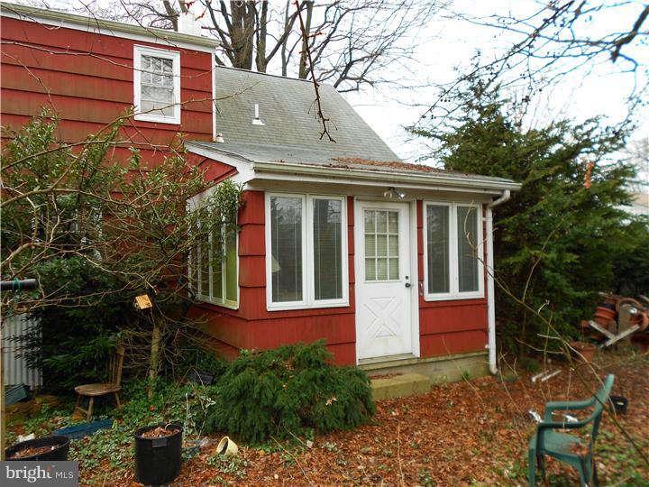 22 James Place Hamilton Square, NJ 08690 - Photo 3 of 3