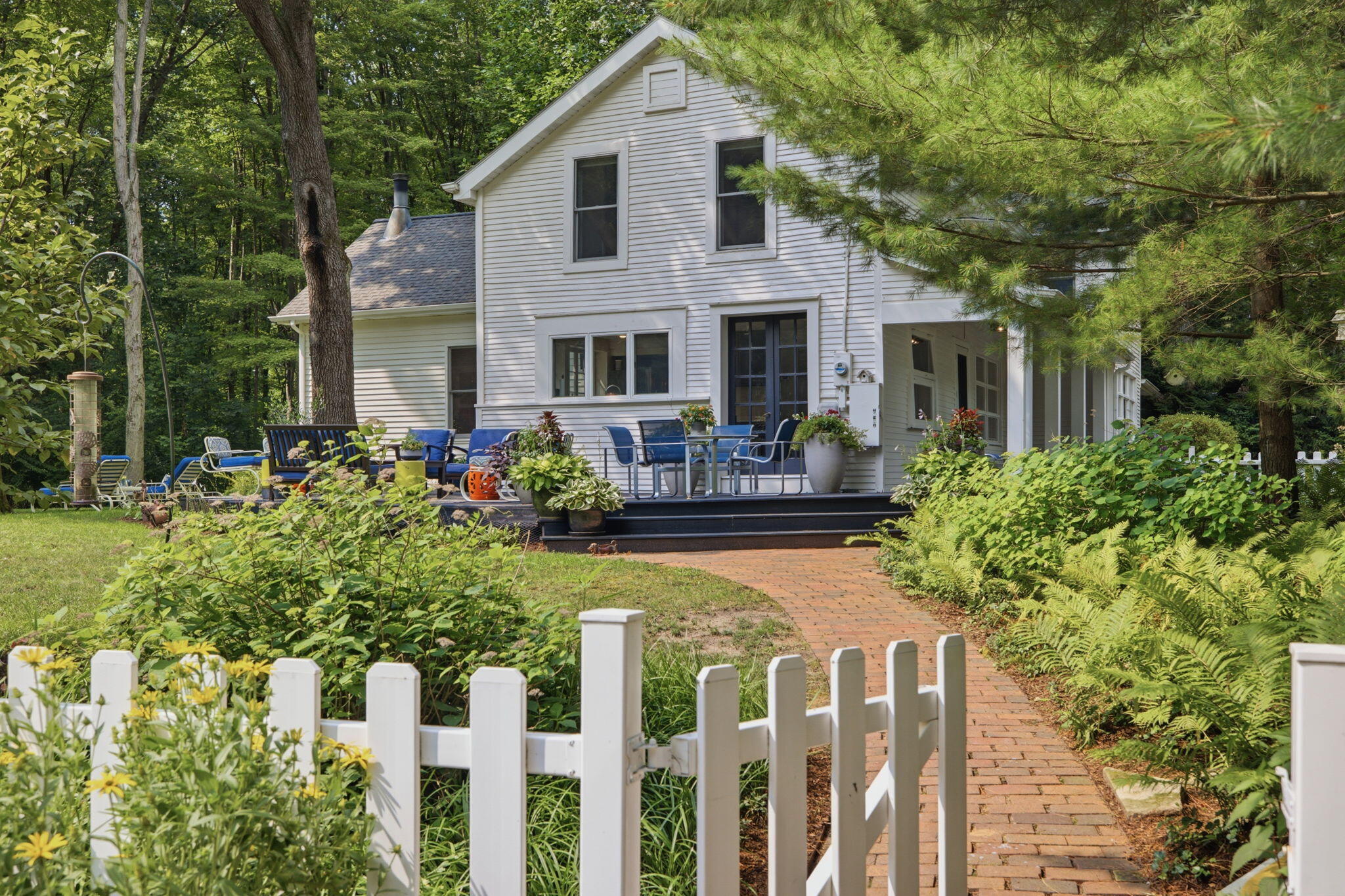 15752 Locke Road Union Pier, MI 49129 - Photo 2 of 63 2-web-or-mls-HV7A8813 - Copy