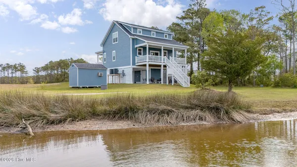 $549,000 | 119 Jade Street, Beaufort, NC 28516