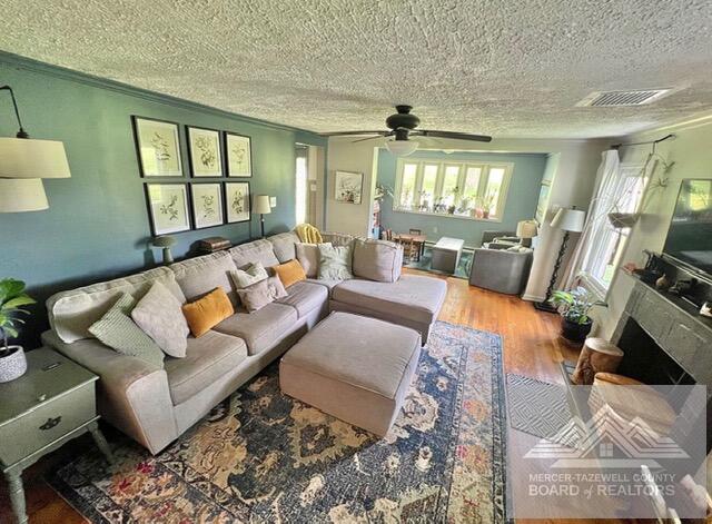 4045 Sandlick Road Bluefield, WV 24701 - Photo 10 of 36 Gallery Image 10