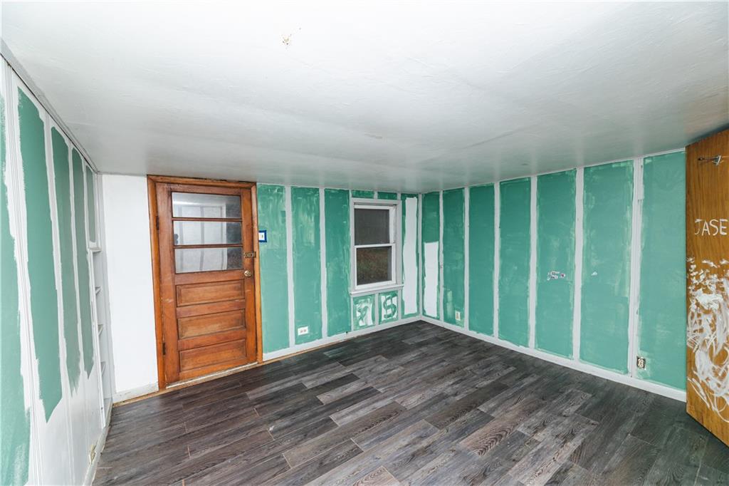 626 Pittsburgh Road Rochester, PA 15074 - Photo 20 of 31