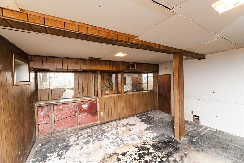 626 Pittsburgh Road Rochester, PA 15074 - Photo 28 of 31