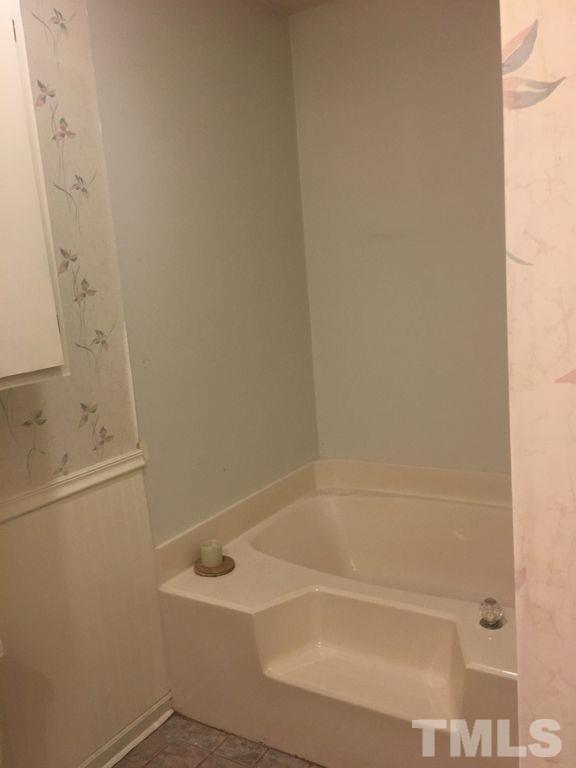 6703 Banks Road Mebane, NC 27302 - Photo 5 of 18 Gallery Image 5