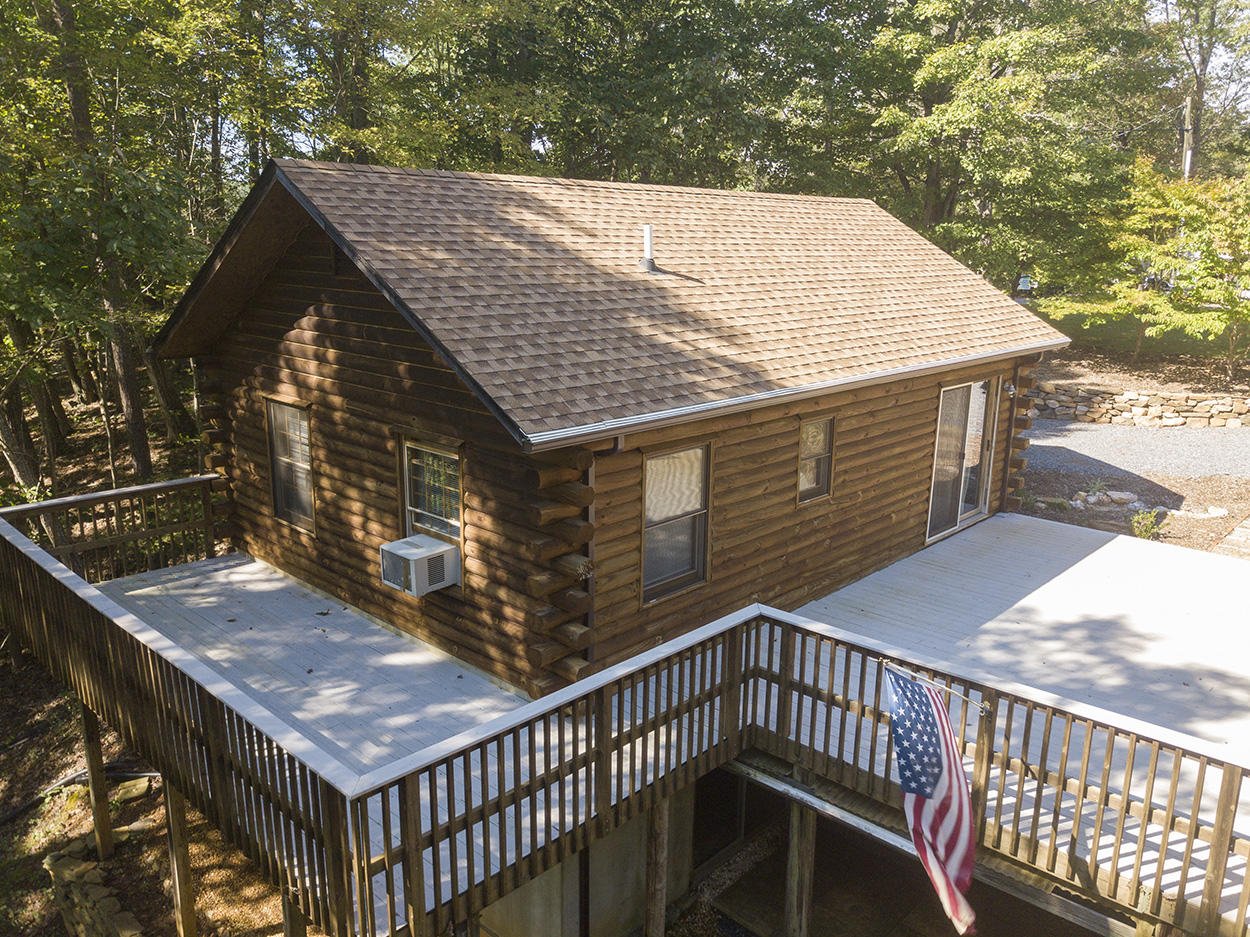 132 Thunder Ridge Road Huddleston, VA 24104 - Photo 11 of 62 Rear Guest House Deck