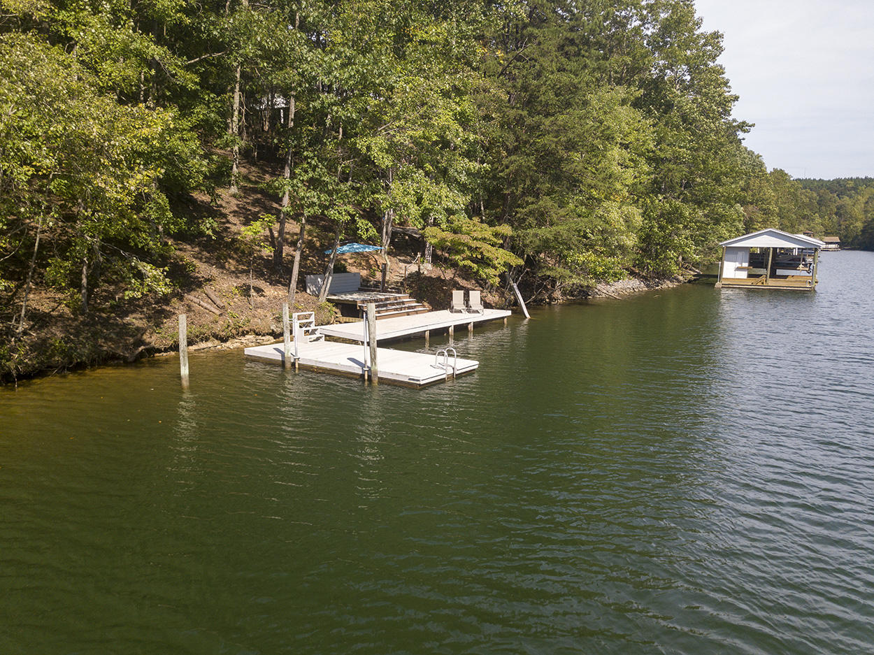 132 Thunder Ridge Road Huddleston, VA 24104 - Photo 22 of 62 Dock and Lake View