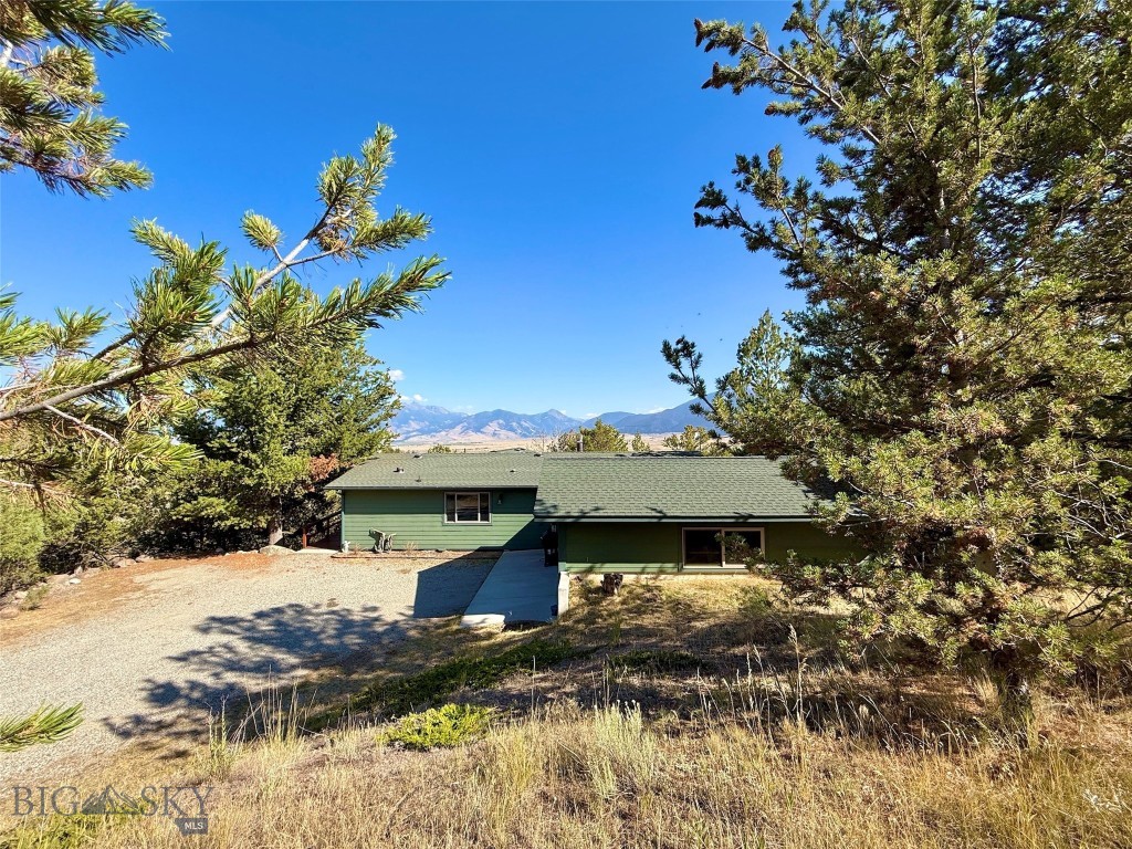 17 Gemini Road Emigrant, MT 59027 - Photo 1 of 1 17 Gemini Rd, Emigrant MT 59027
