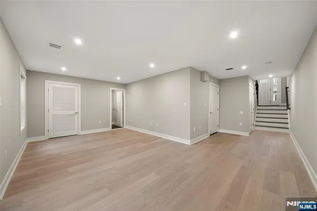 $975,000 | 25 Division Street, Unit 403, Cresskill, NJ 07626