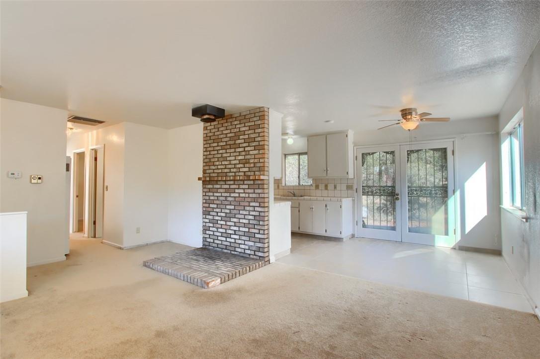 34114 Polk Ranch Road Coarsegold, CA 93614 - Photo 39 of 70 ADU Livingroom