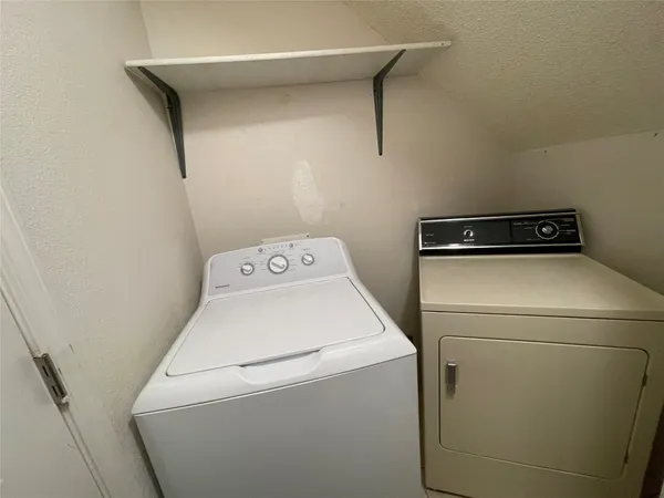 $2,350 | 7312 Camino Del Sol Drive, El Paso, TX 79911