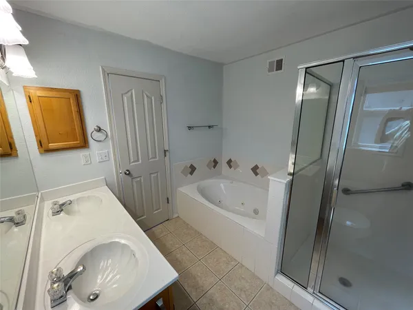 $2,350 | 7312 Camino Del Sol Drive, El Paso, TX 79911