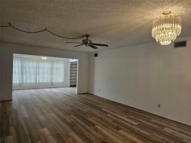 $1,595 | 2383 Netherlands Drive, Unit 39, Clearwater, FL 33763