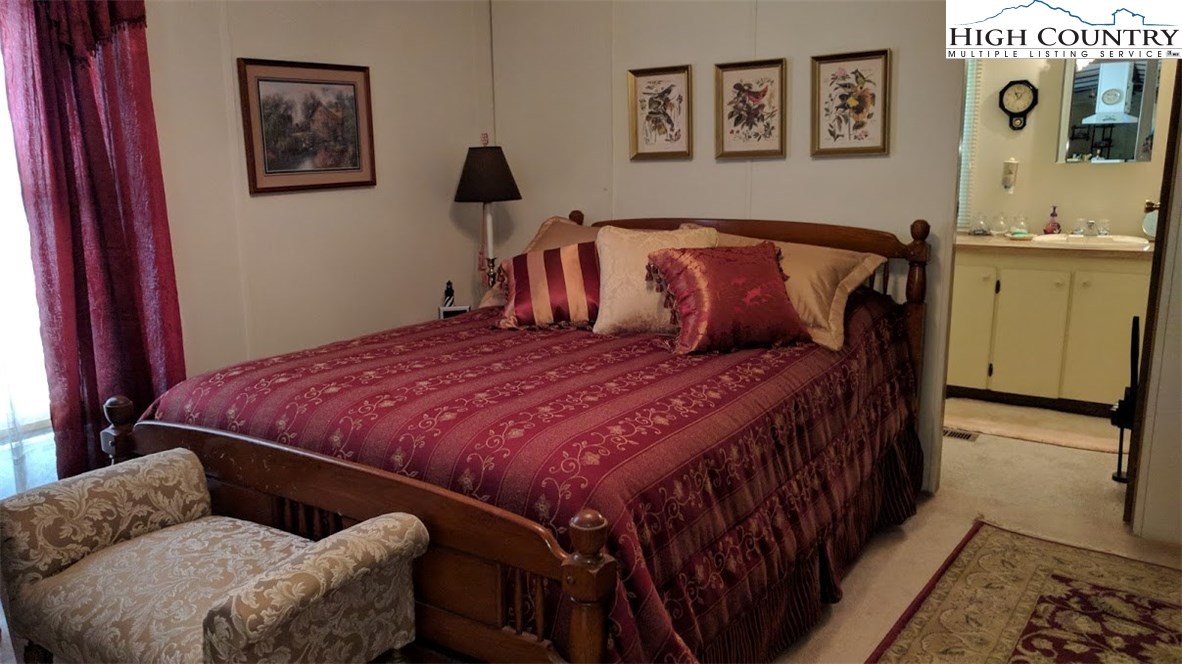 2796 Mountain Lake Road Ennice, NC 28623 - Photo 13 of 15