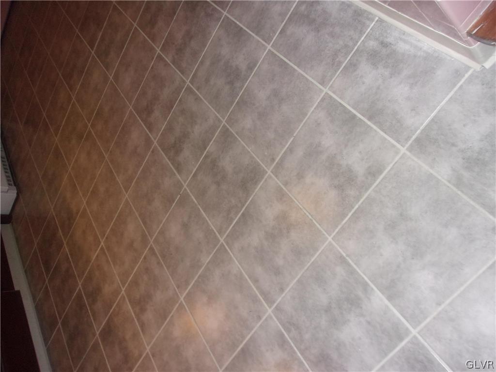 761 Public Road Bethlehem, PA 18015 - Photo 19 of 38 Gallery Image 19
