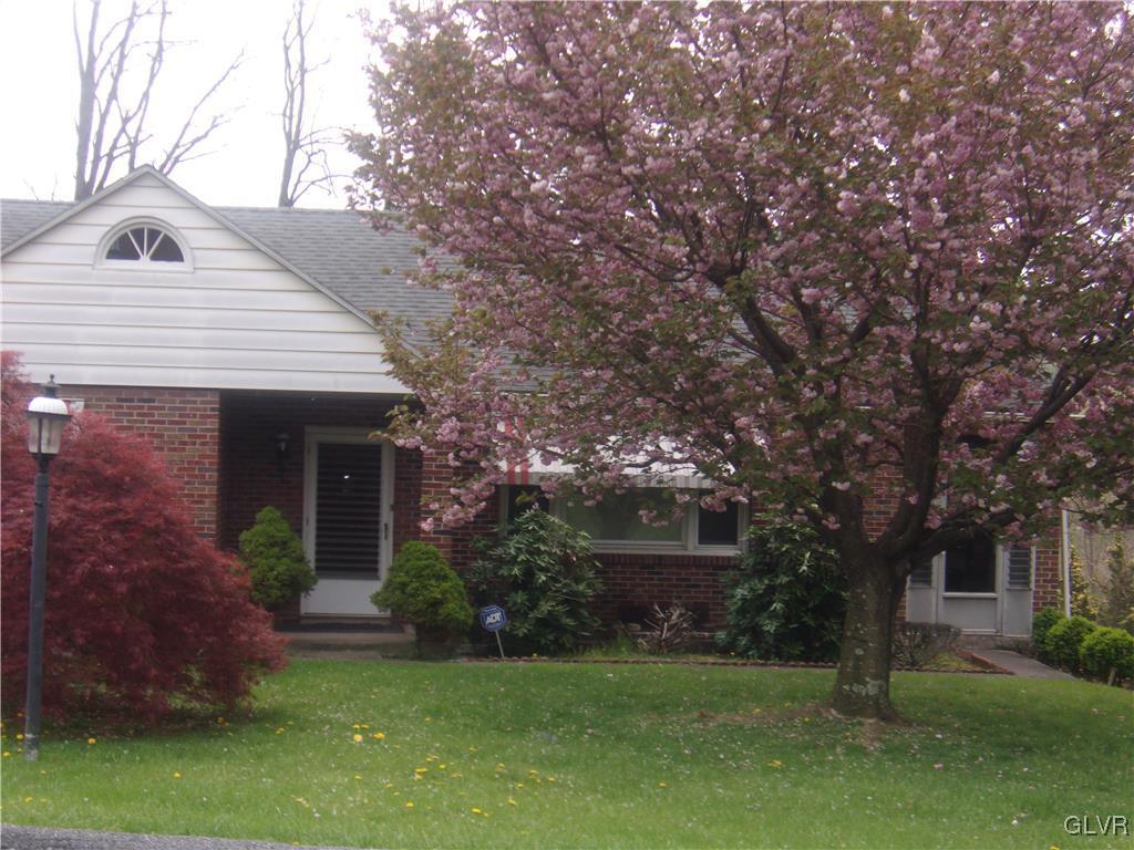 761 Public Road Bethlehem, PA 18015 - Photo 3 of 38 Gallery Image 3