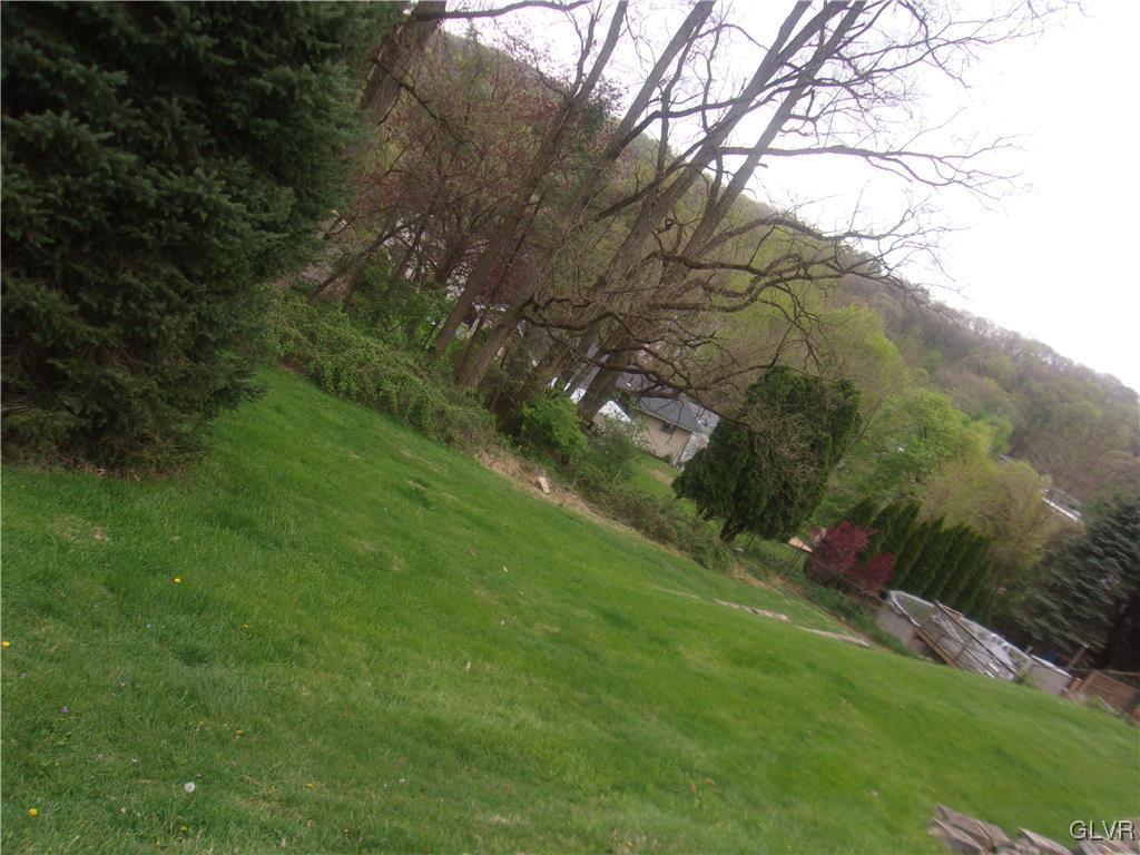 761 Public Road Bethlehem, PA 18015 - Photo 7 of 38 Gallery Image 7