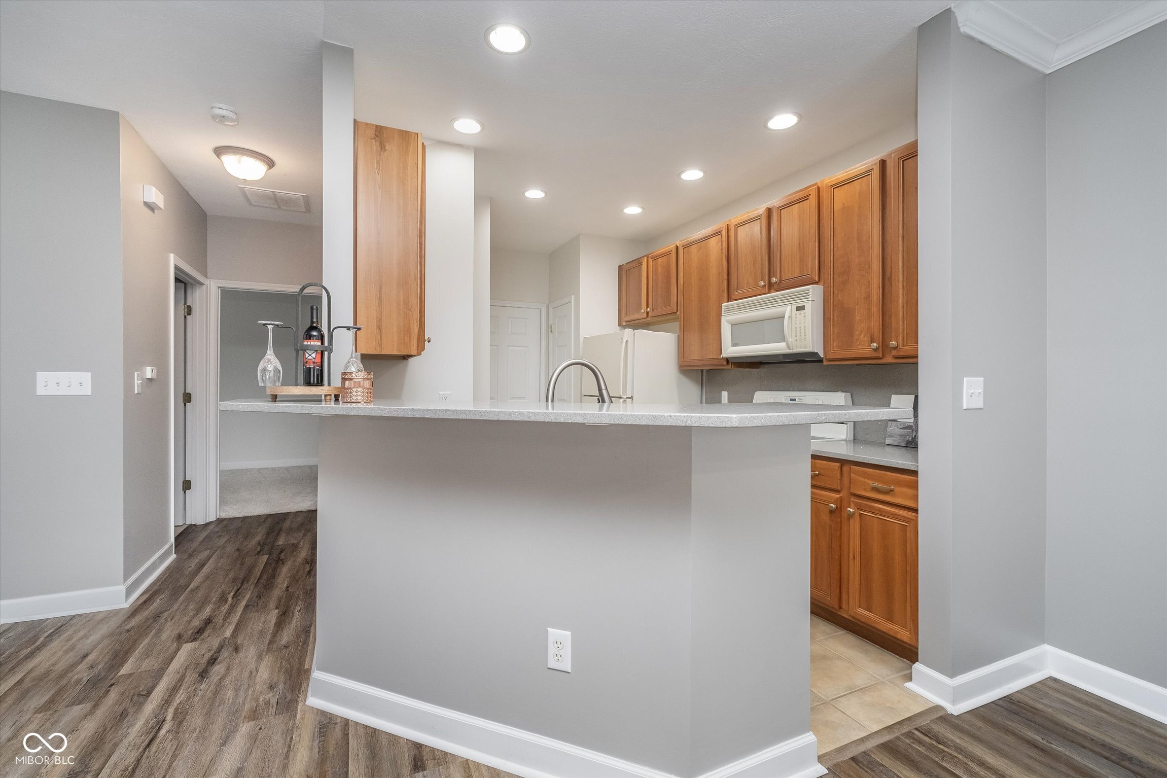 1160 Falcon Ridge Carmel, IN 46280 - Photo 12 of 32 Gallery Image 12