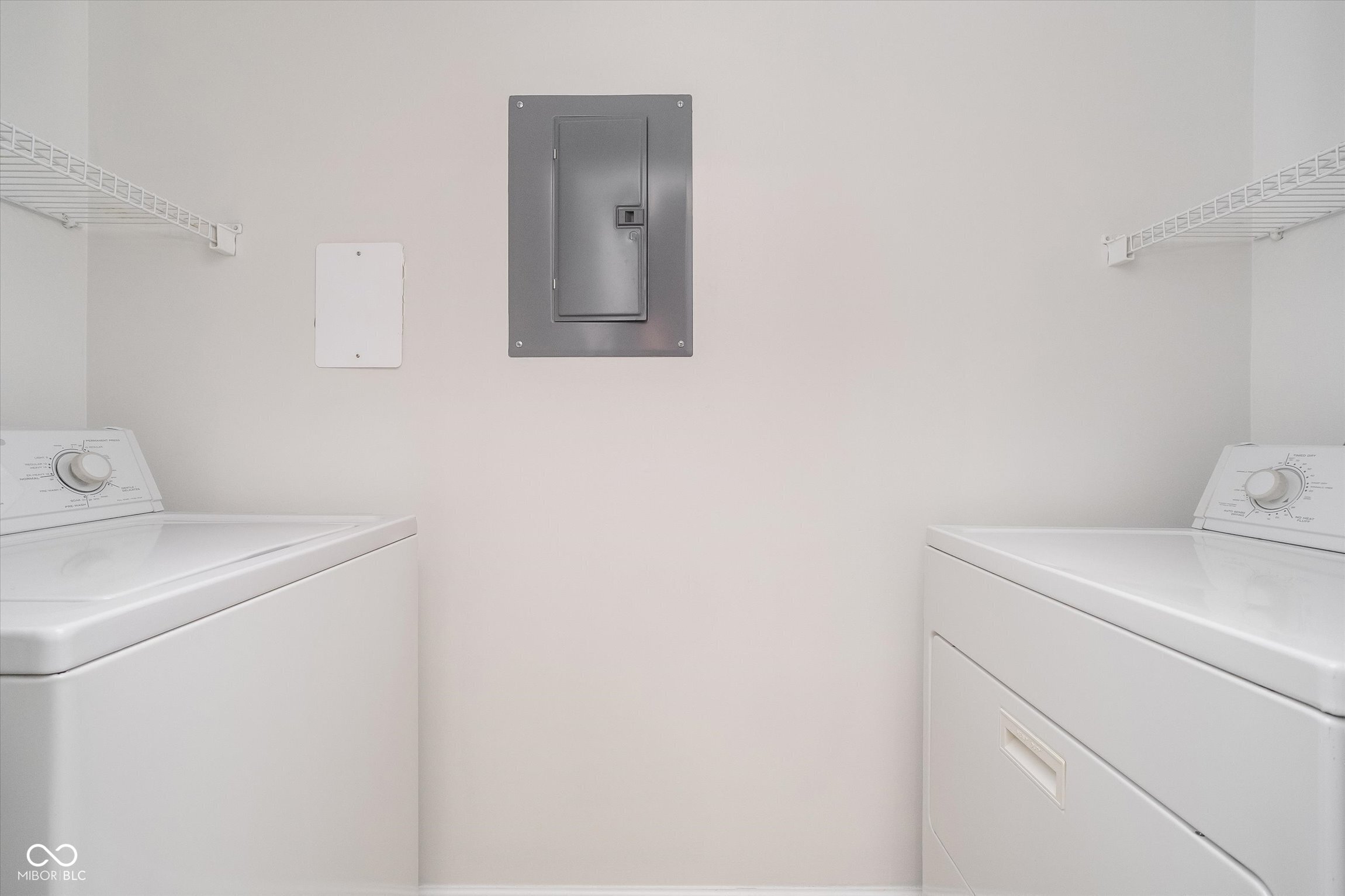 1160 Falcon Ridge Carmel, IN 46280 - Photo 15 of 32 Gallery Image 15