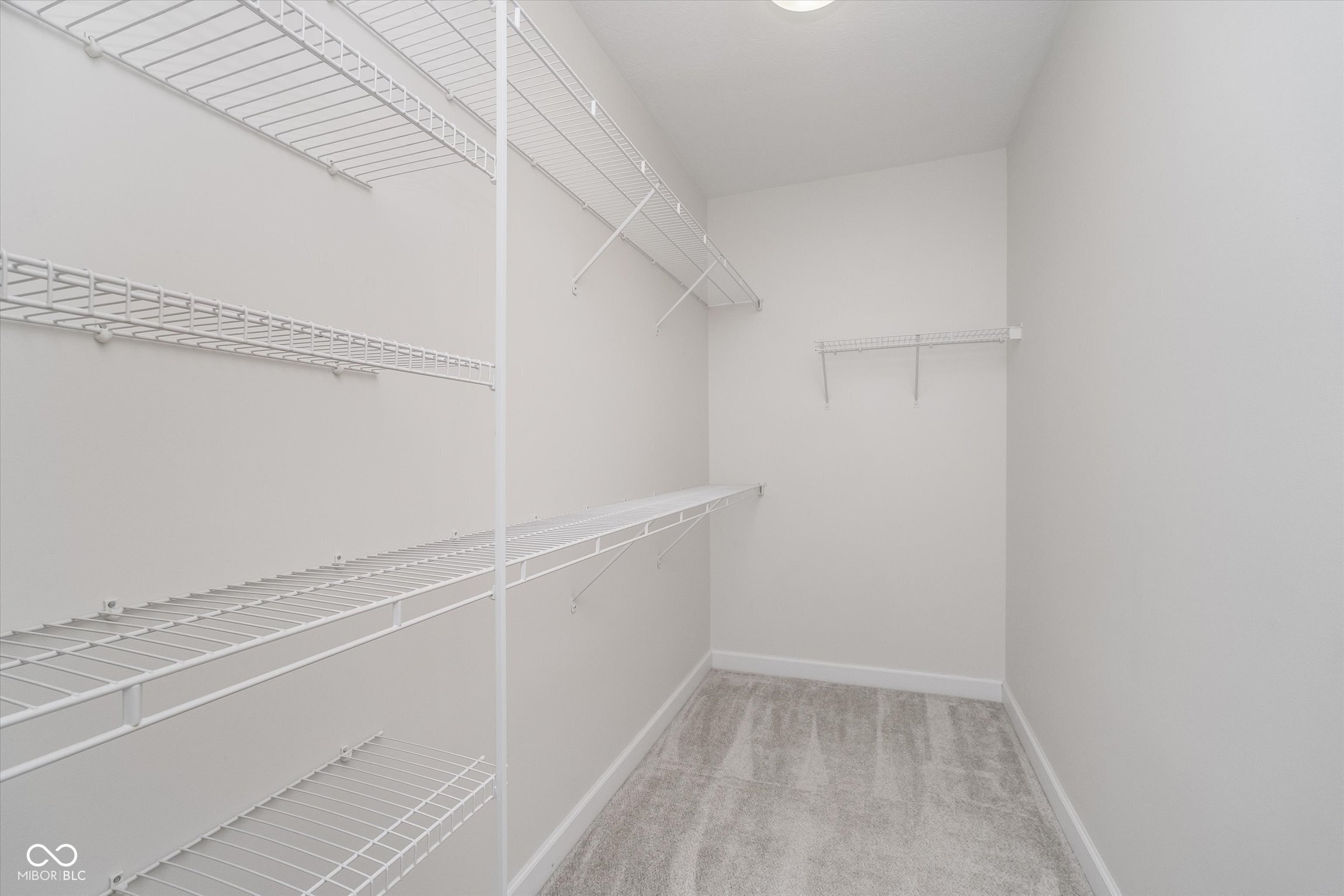 1160 Falcon Ridge Carmel, IN 46280 - Photo 20 of 32 Gallery Image 20