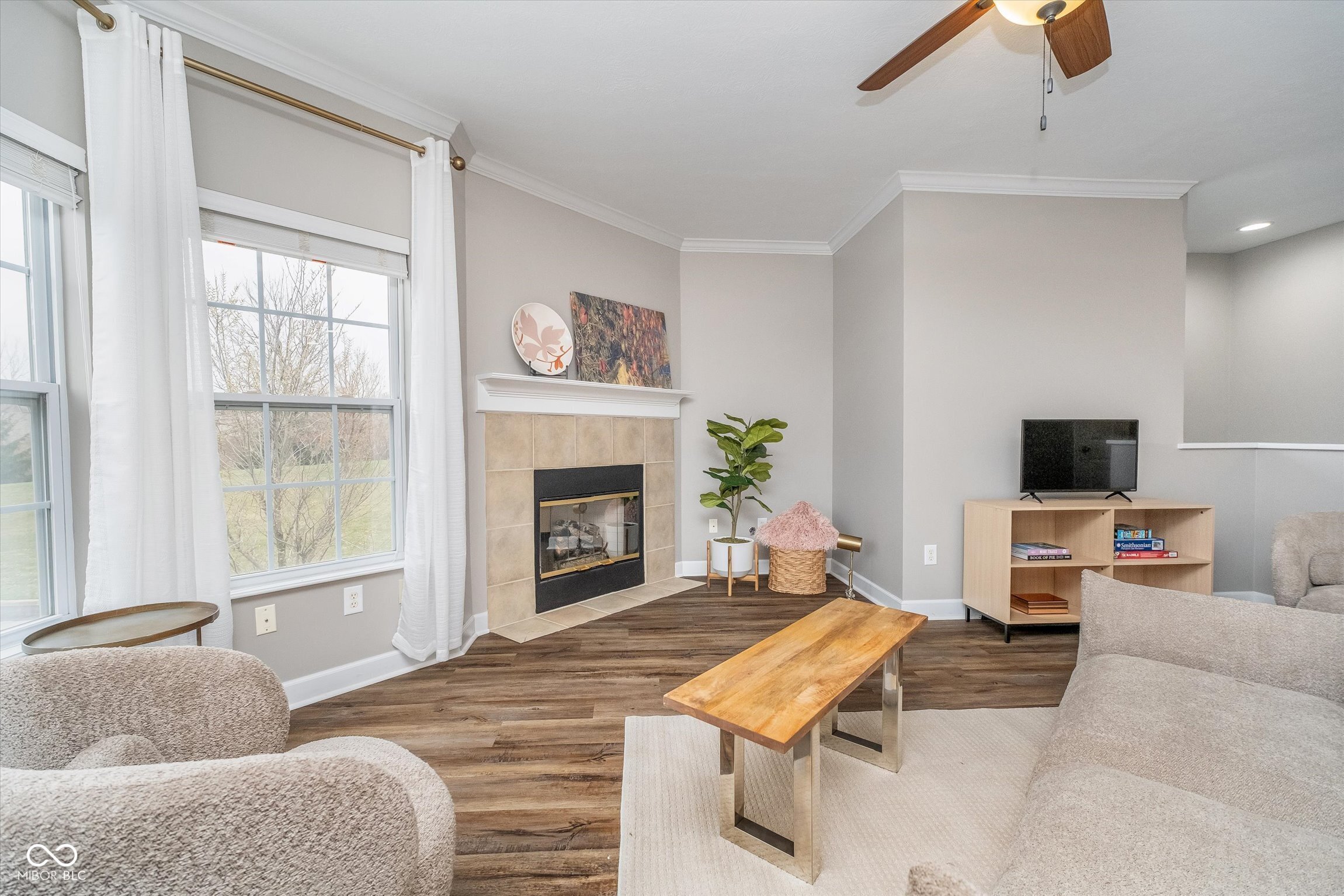 1160 Falcon Ridge Carmel, IN 46280 - Photo 7 of 32 Gallery Image 7