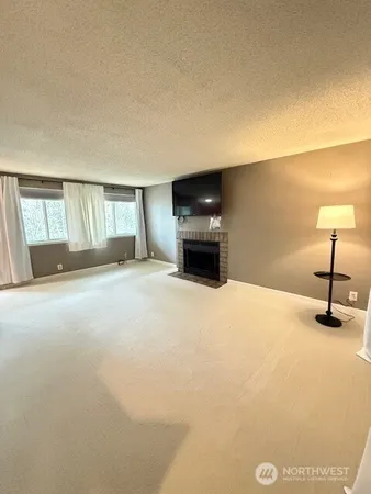 $220,000 | 20156 Vikings Crest Northeast, Unit 7104, Poulsbo, WA 98370