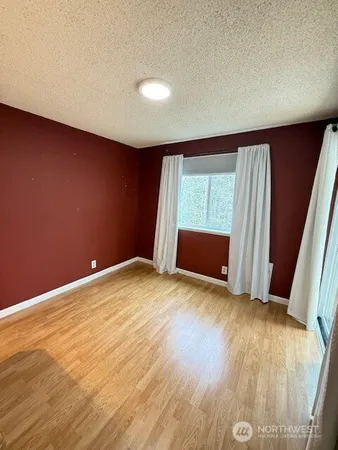 $220,000 | 20156 Vikings Crest Northeast, Unit 7104, Poulsbo, WA 98370